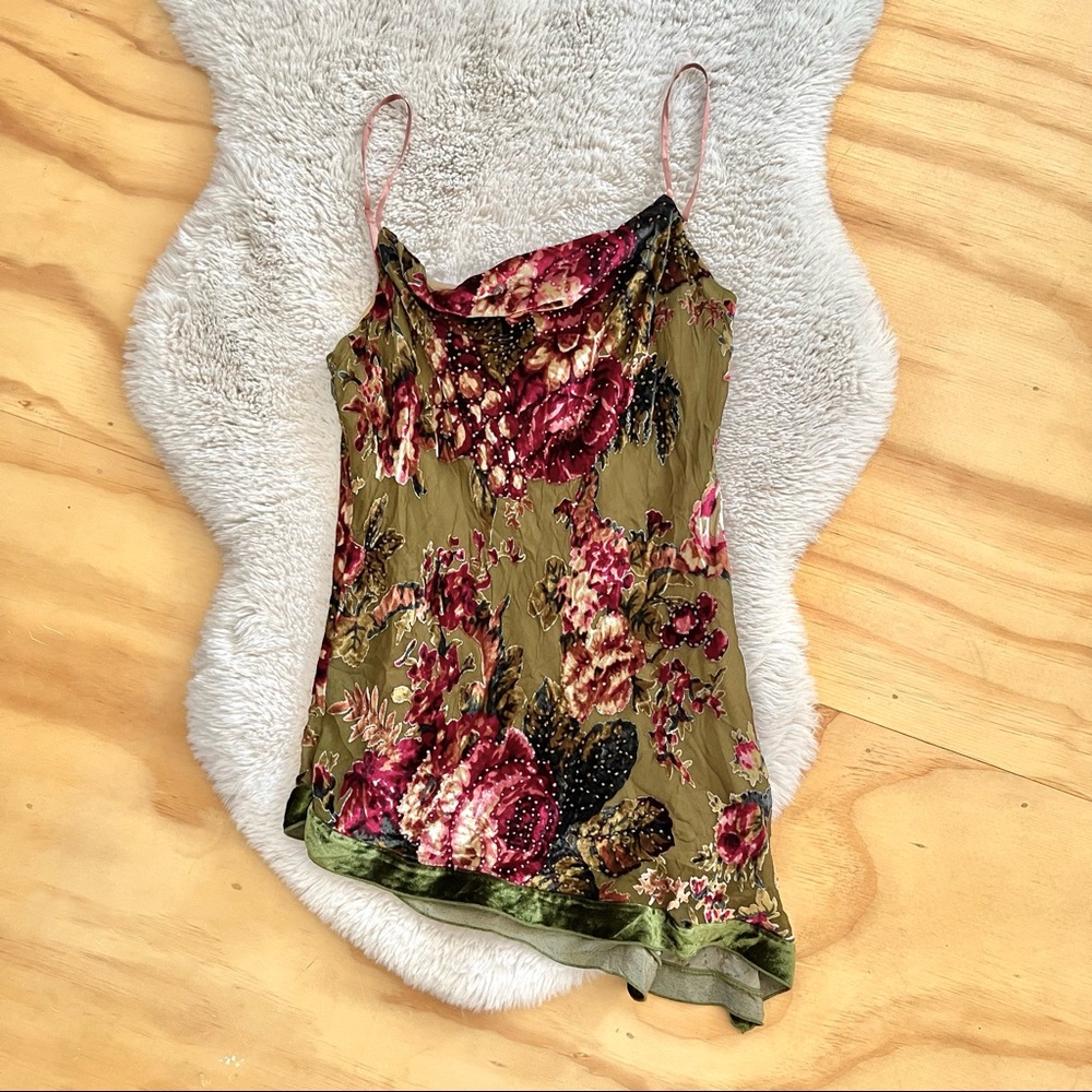 Kale Bol Silk Cowl Neck Tank Top